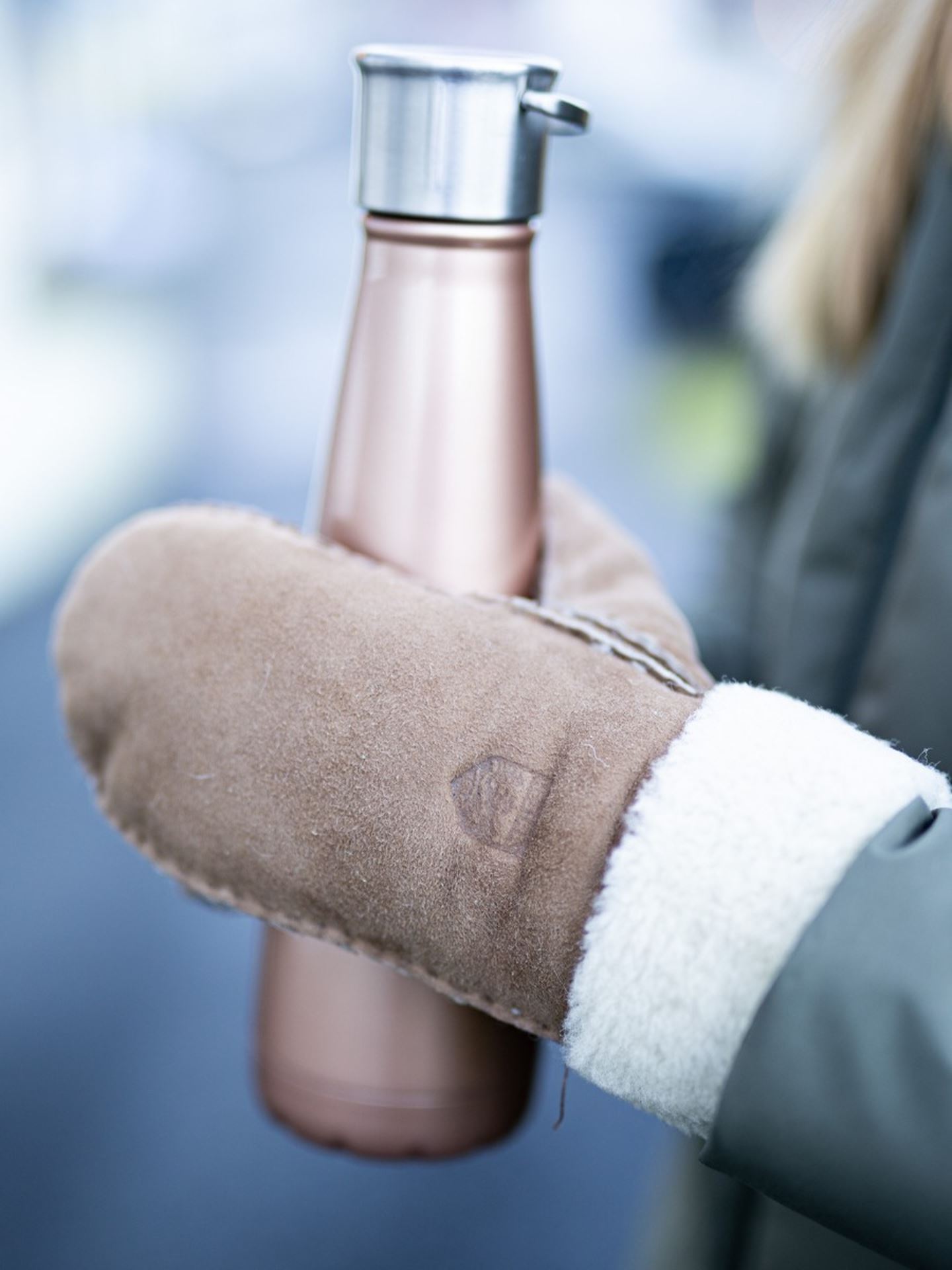 Hestra Sheepskin Mitt Beige