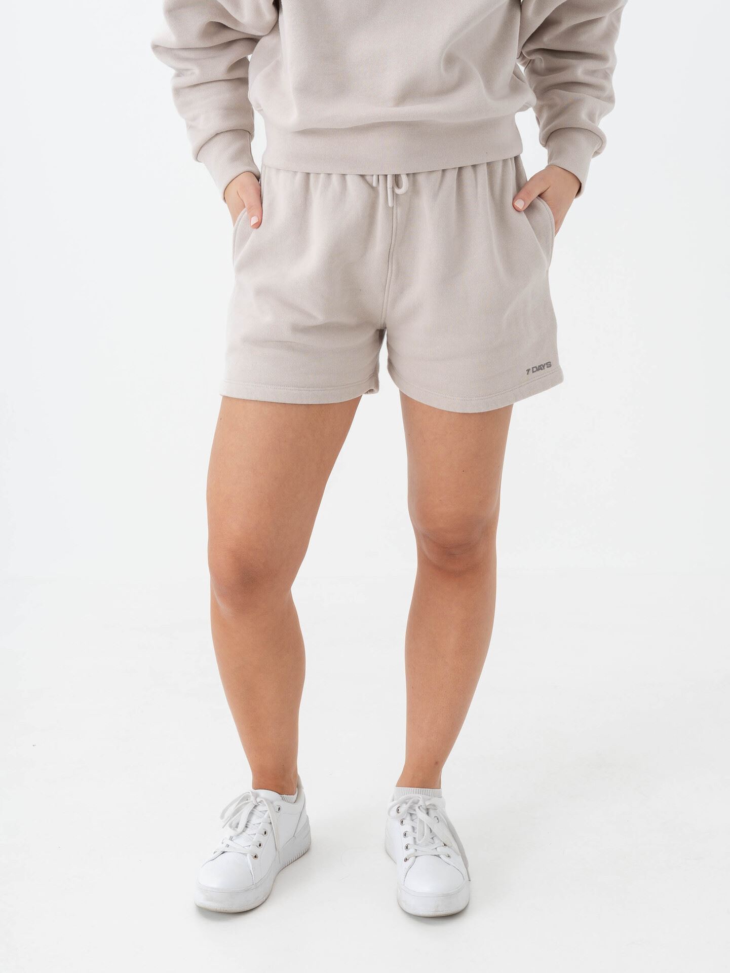 7 DAYS Active Organic Sweatshorts Silver Gray