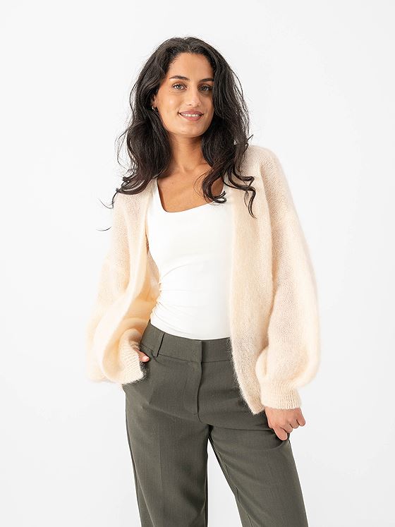 American Dreams Lee Short Cardigan Almond