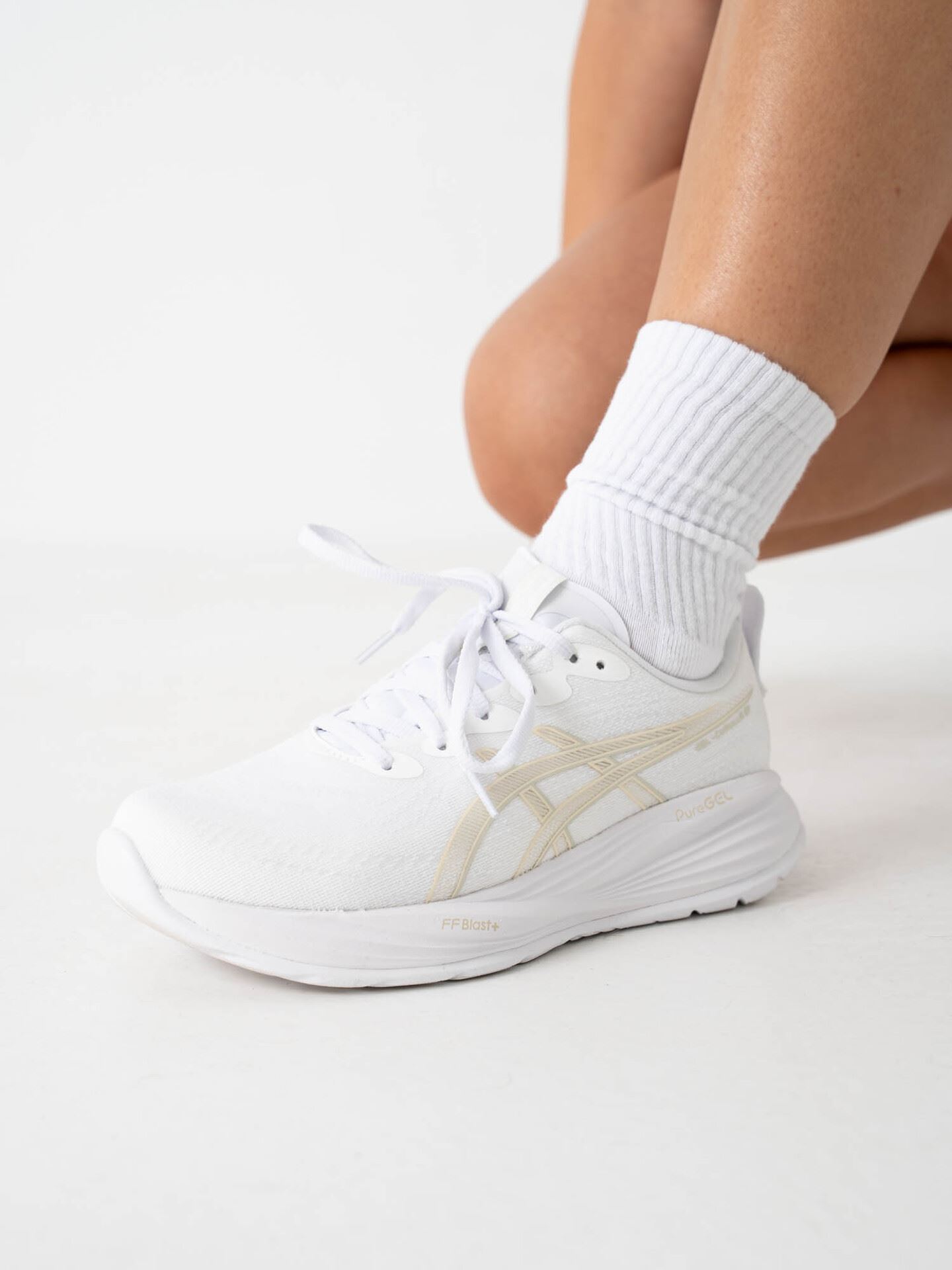 ASICS Gel-Cumulus 27 White/Lake Grey