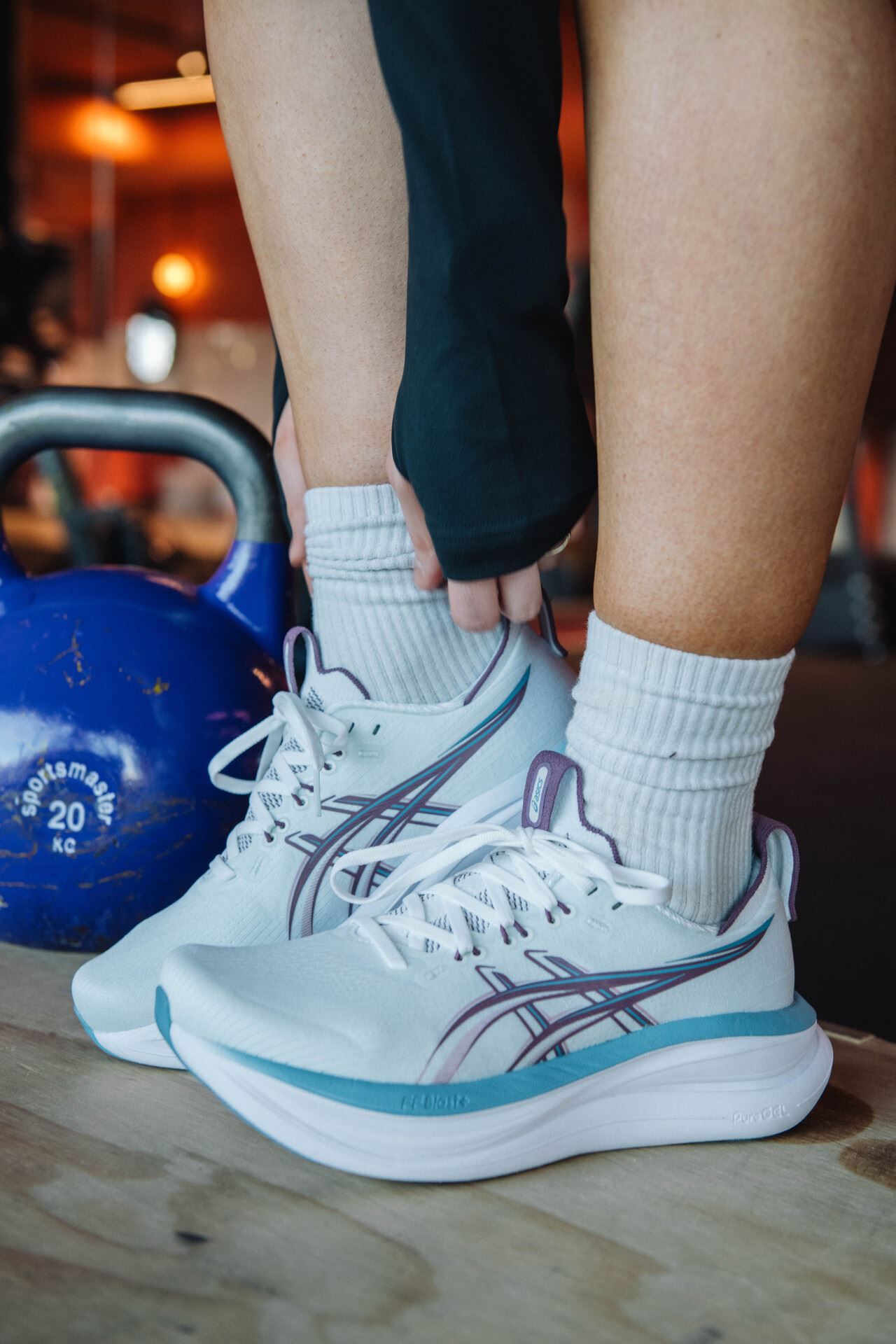 ASICS Gel-Nimbus 28 Arctic Blue / Velvet Purple