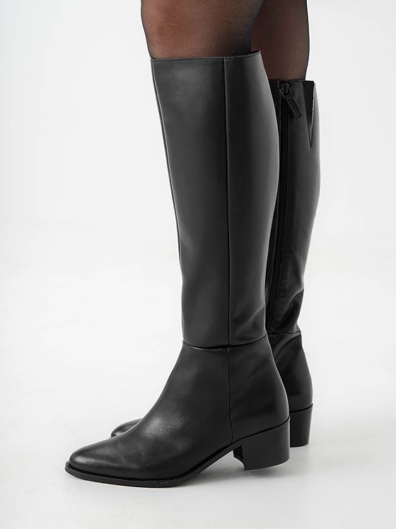 Bianco Carol Knee High Boot Crust Black