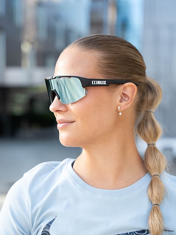 Bliz Matrix Small Matte Black / smoke W Ice Blue Multi