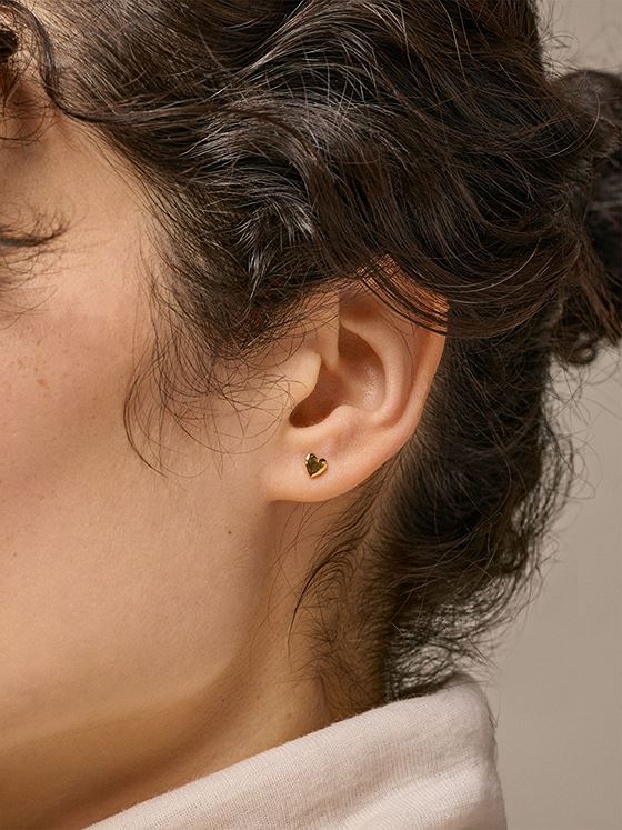 ENAMEL Copenhagen Heart Studs Gull