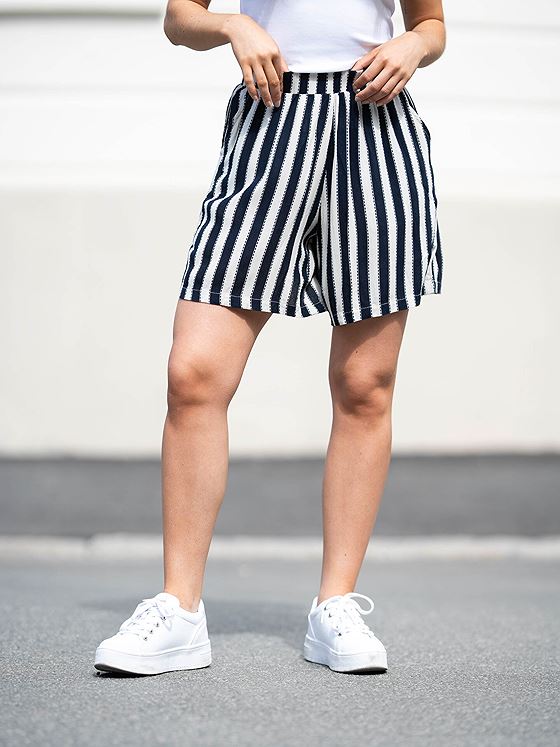 Ichi Marrakech AOP Shorts 5 Total Eclipse Stripe Aop