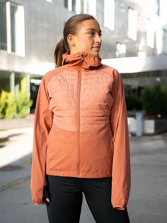 Johaug Powder Jacket Cbrwn - Get Inspired Exclusive Collection