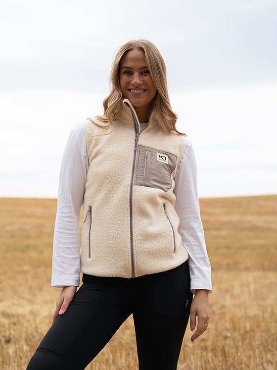 Kari Traa Røthe Vest Bjerk White