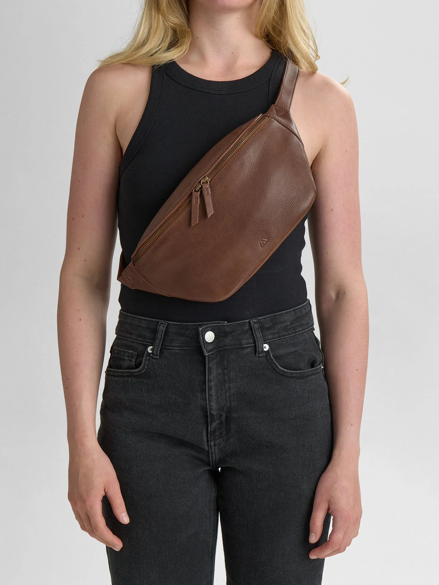 Markberg Camden MBG Bum Bag Cognac w/Br. Gold