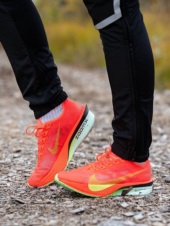 Nike ZoomX Vaporfly Next% 4 BRIGHT CRIMSON/LIME BLAST-MINT