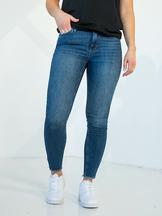 Only Blush Mid RW Denim Medium Blue Denim