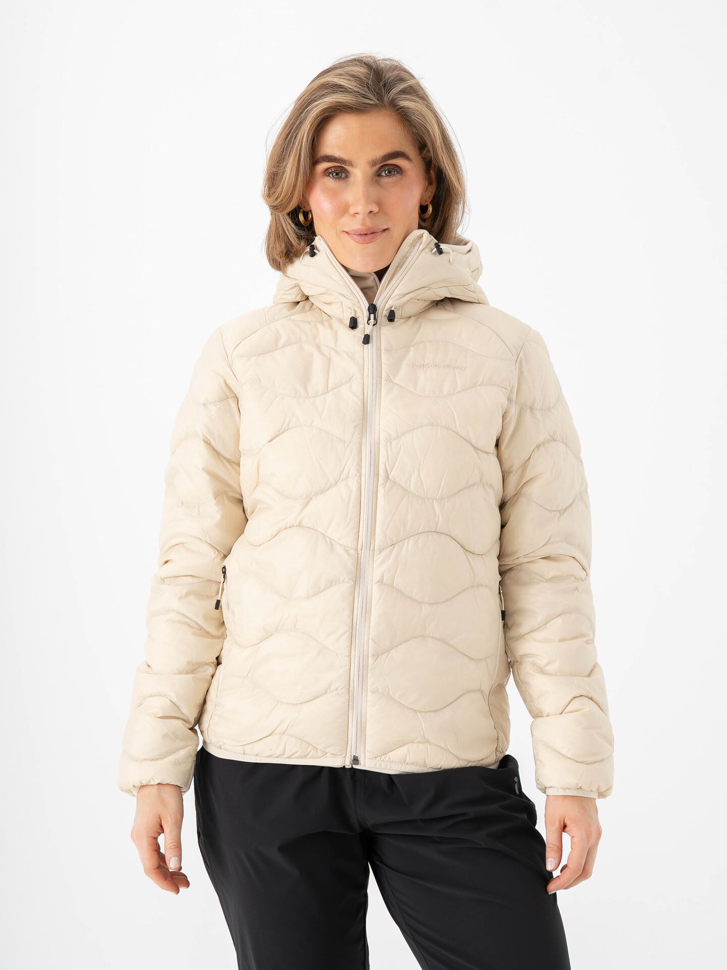 Peak Performance Helium Down Hood Jacket Women Sand Fog