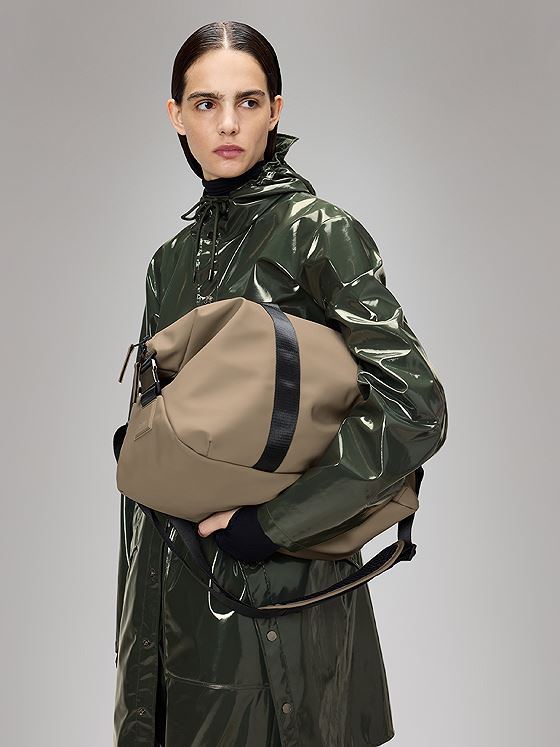 Rains Valera Weekend Bag Small W3 Beige