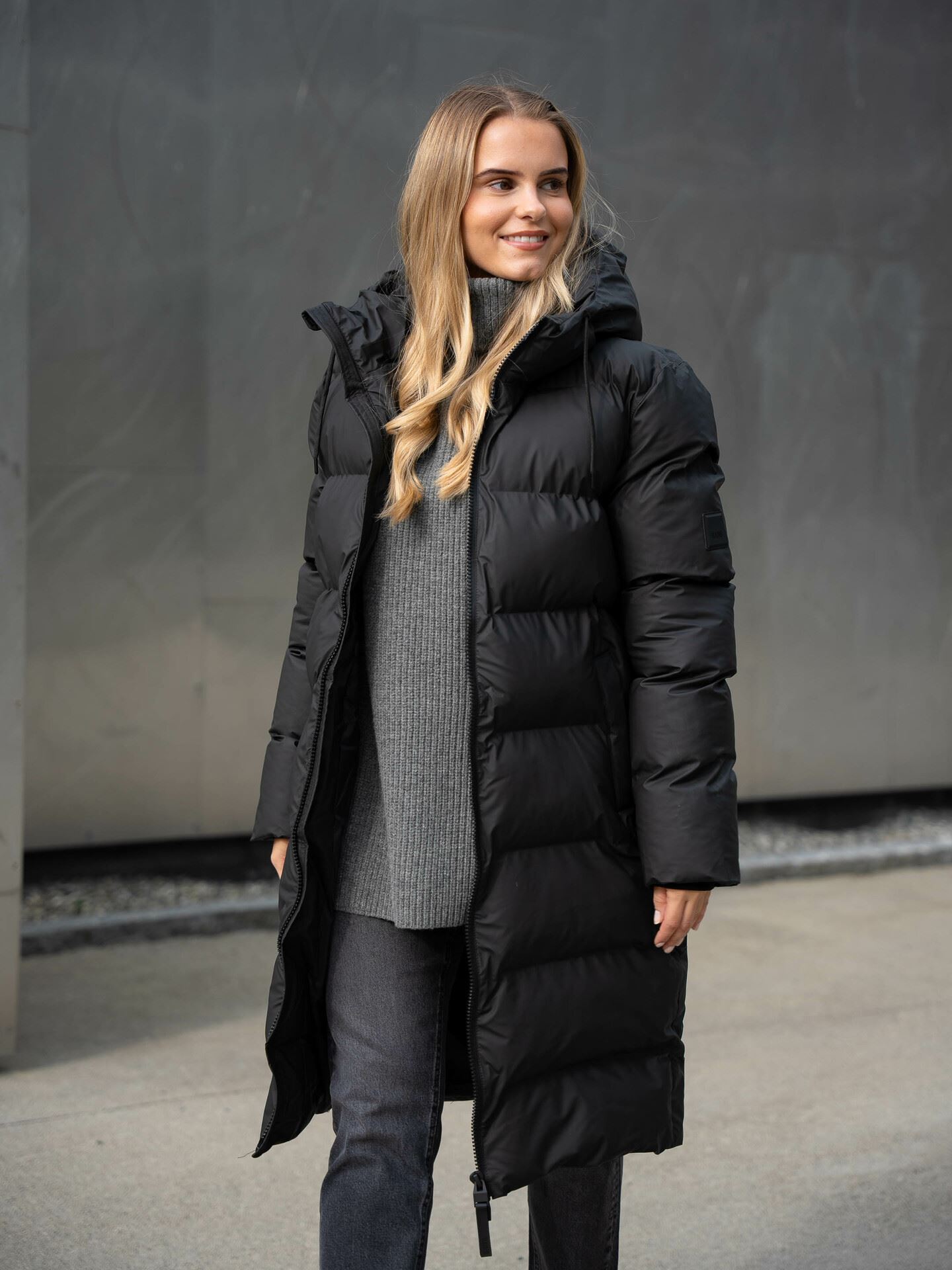 Rains Alta Longer Puffer Jacket Black