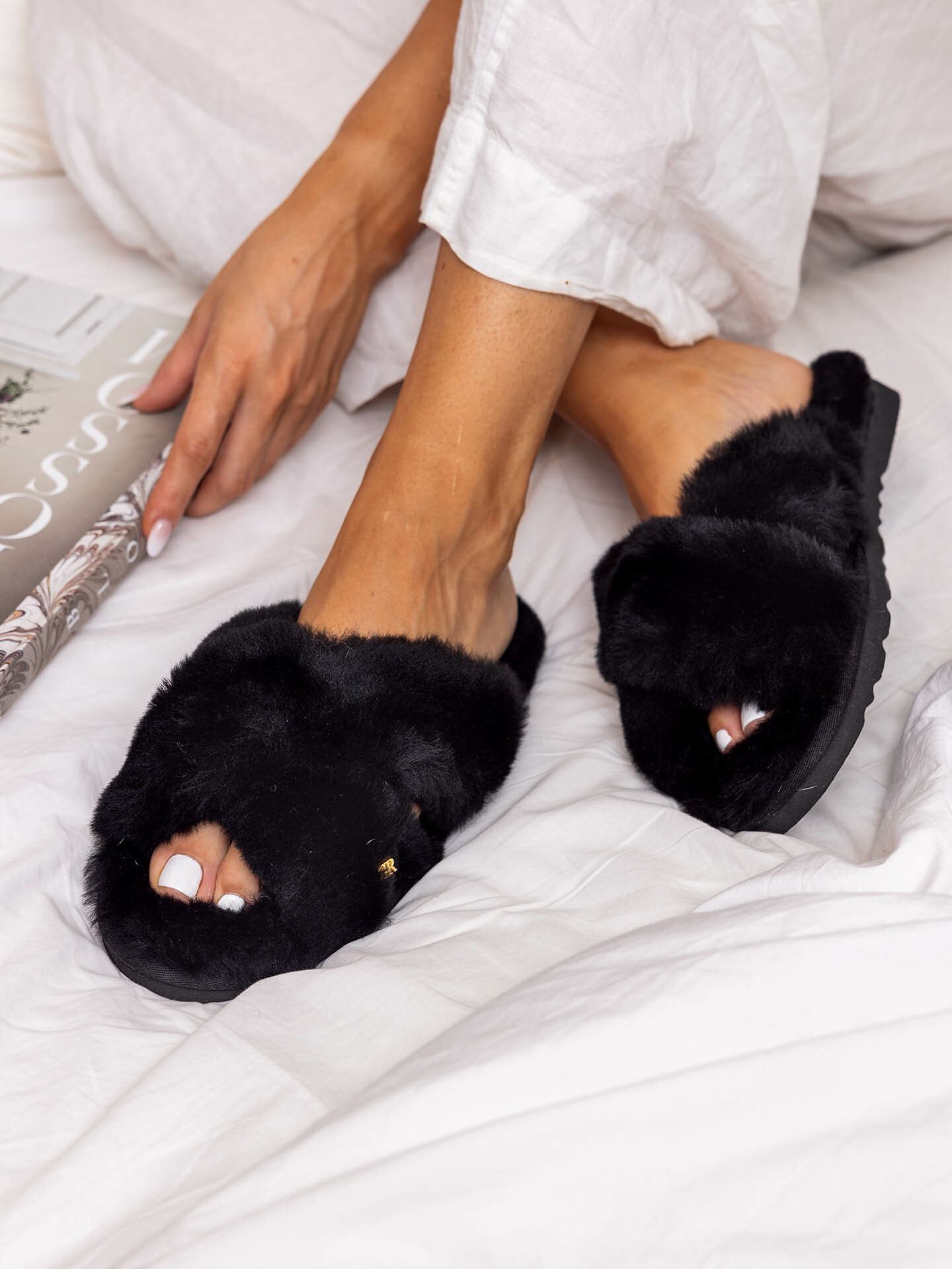 Roberto Rosso Crossy Sheepskin Black