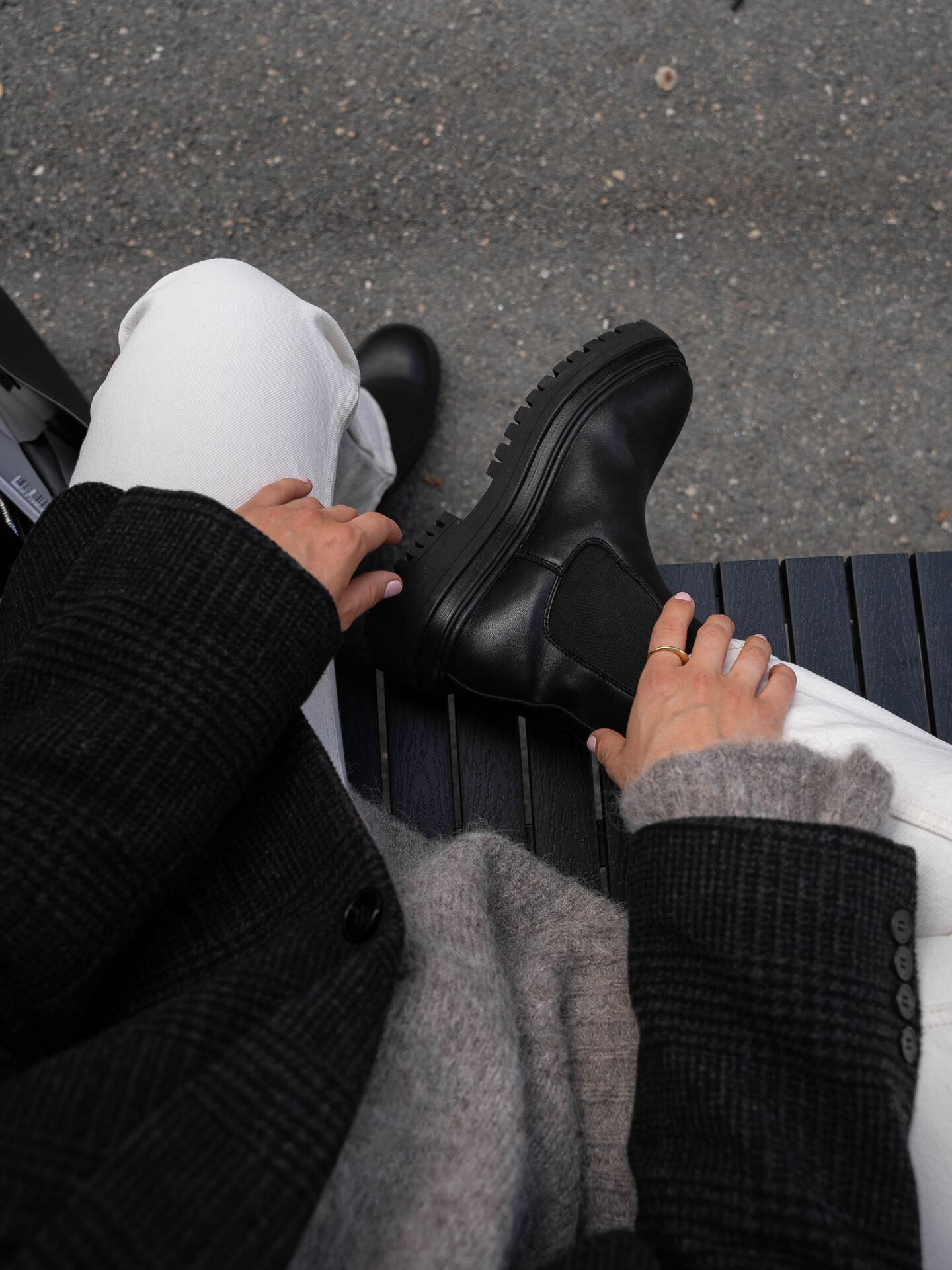 Roberto Rosso Novara Chelsea Black