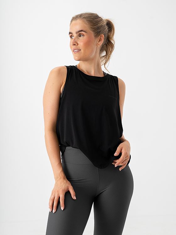 Röhnisch Clara Cropped Tank Black