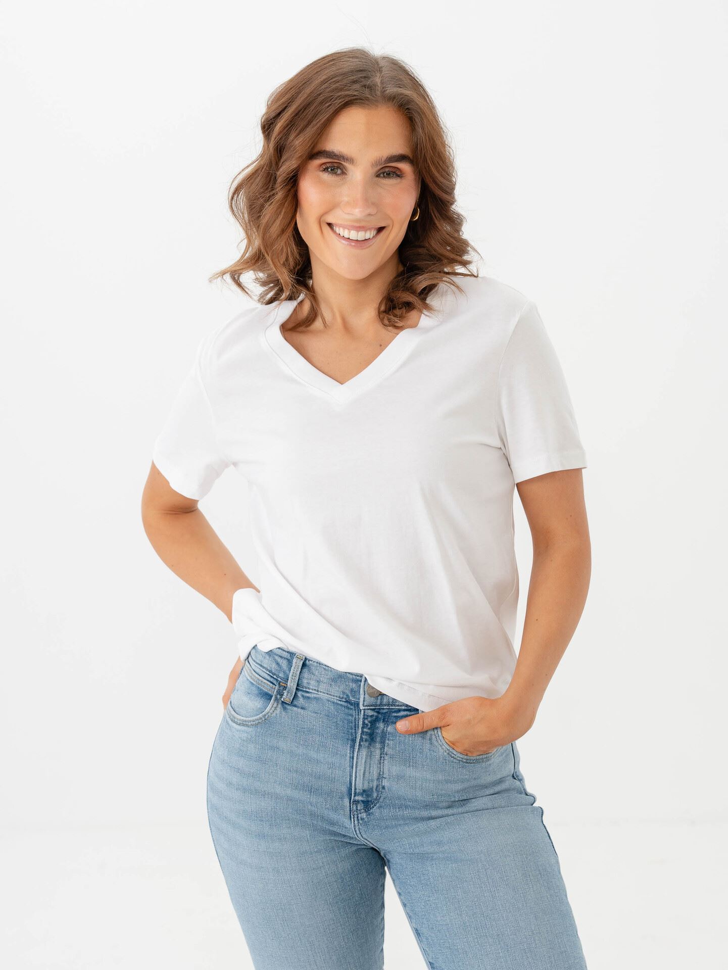 Selected Femme Essential Short Sleeve V-Neck Tee Bright White