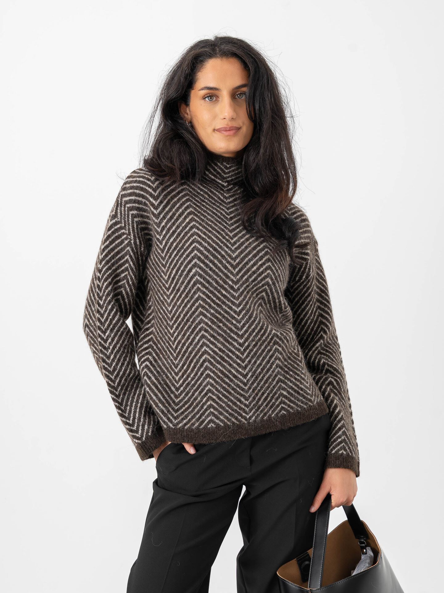 Selected Femme Lulu Long Sleeve Herringbone Knit High Neck Delicioso Brich