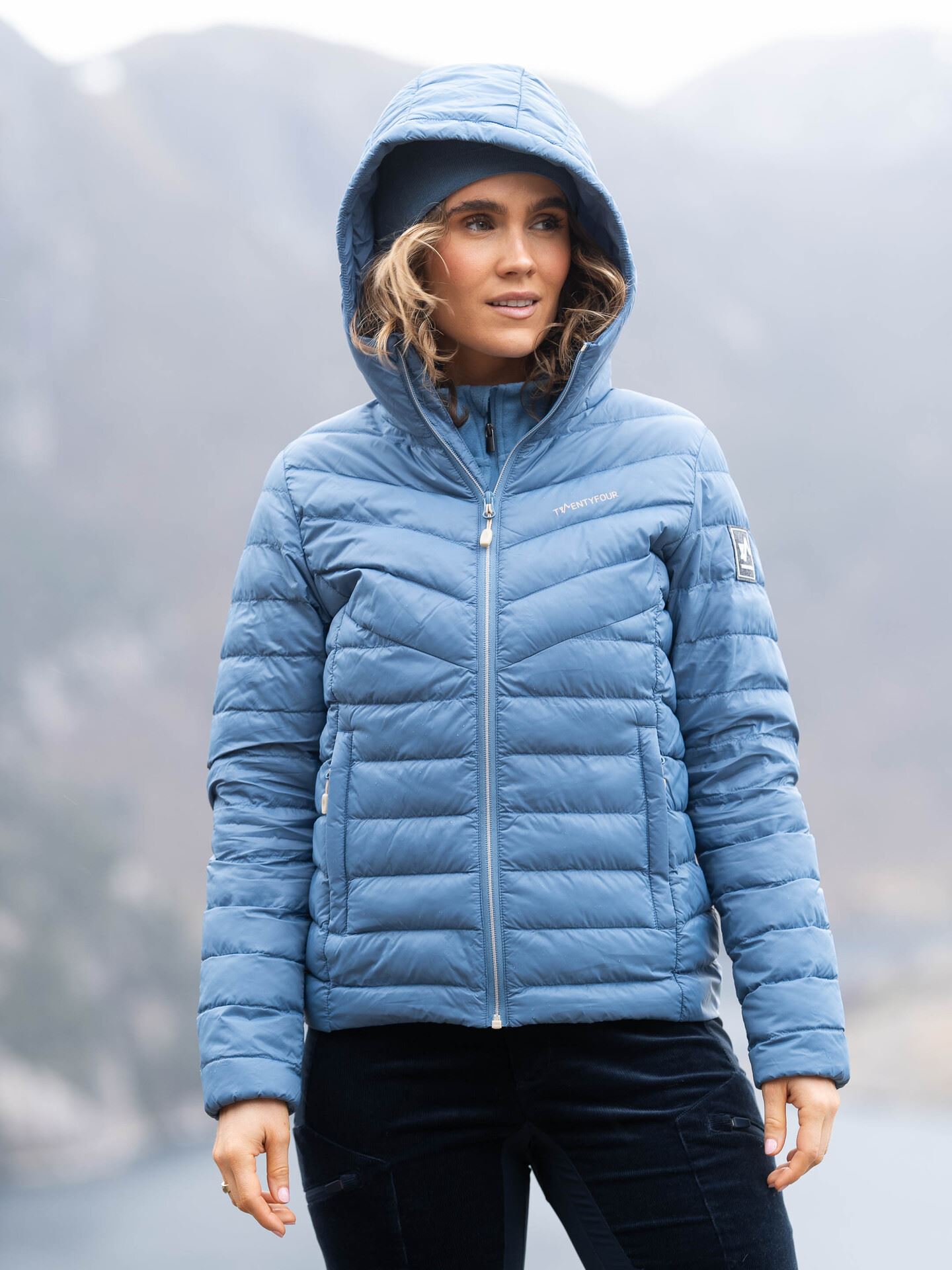 Twentyfour Finse Super Light Dunjakke Mellomblå