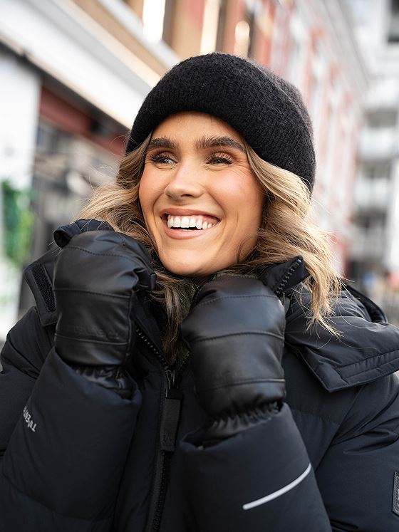 Twentyfour Mode Skinnvott Sort