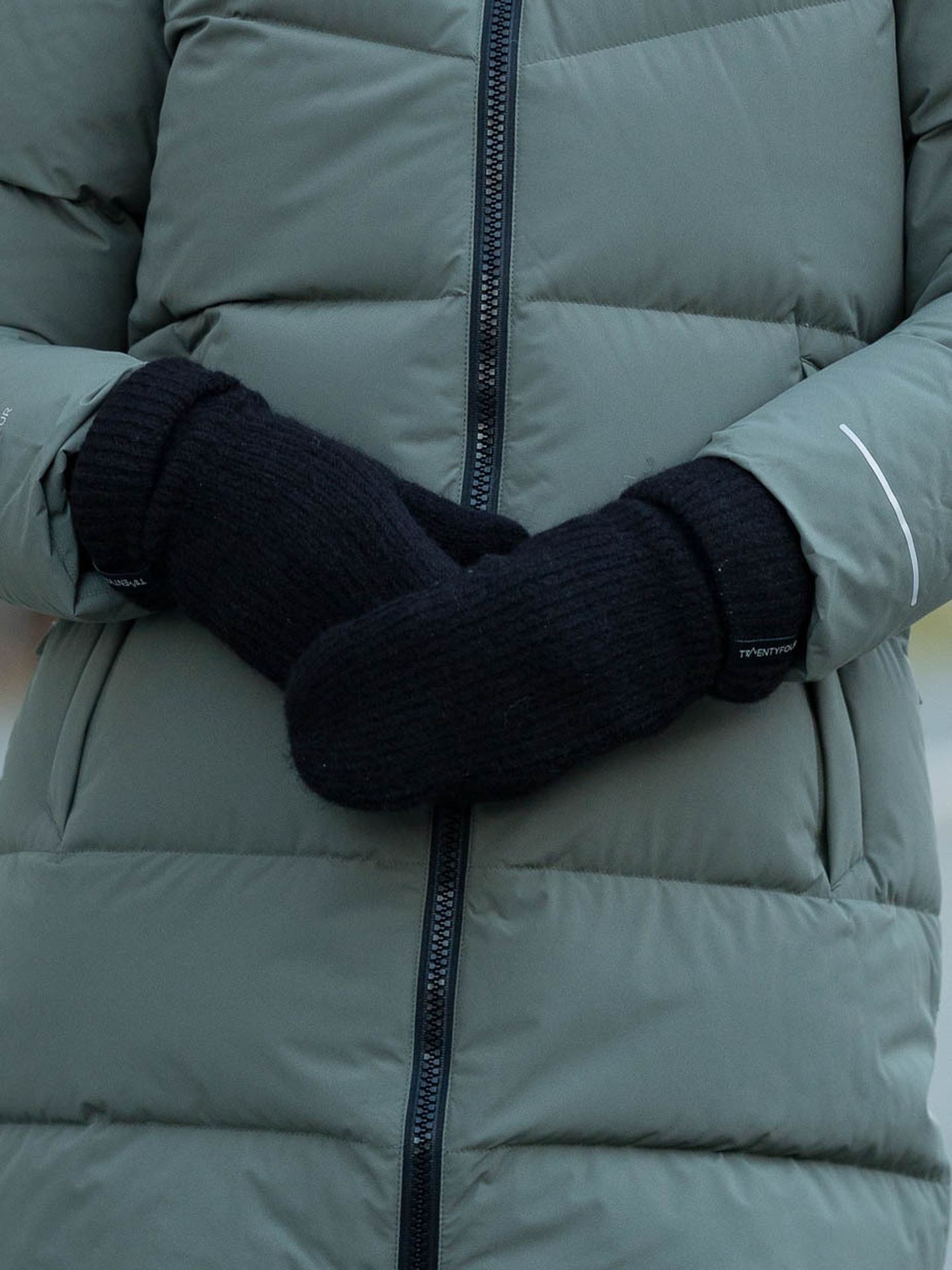 Twentyfour Mode Maya Strikkevott Sort