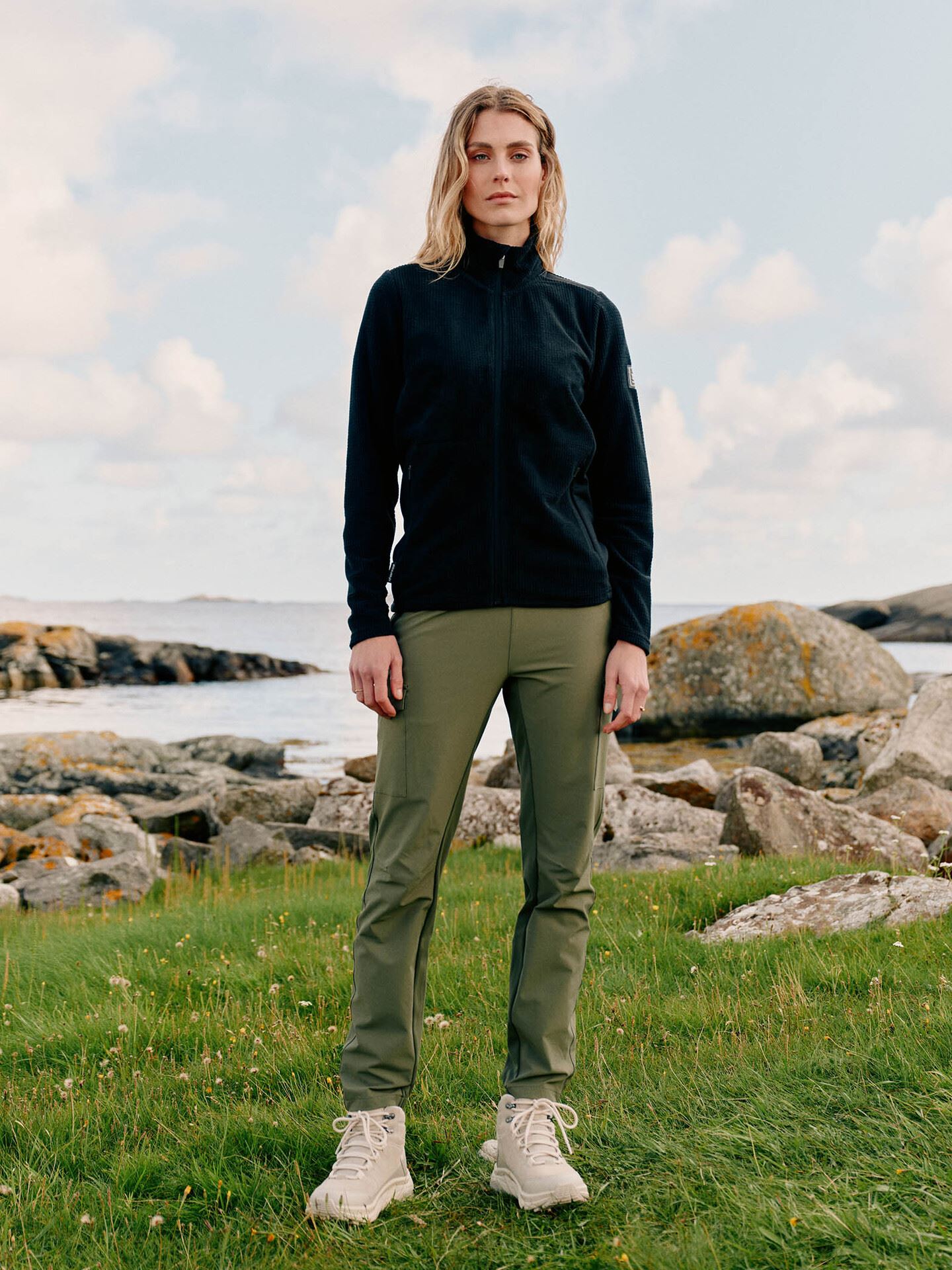 Twentyfour Venture Light Fleece LZ Sort