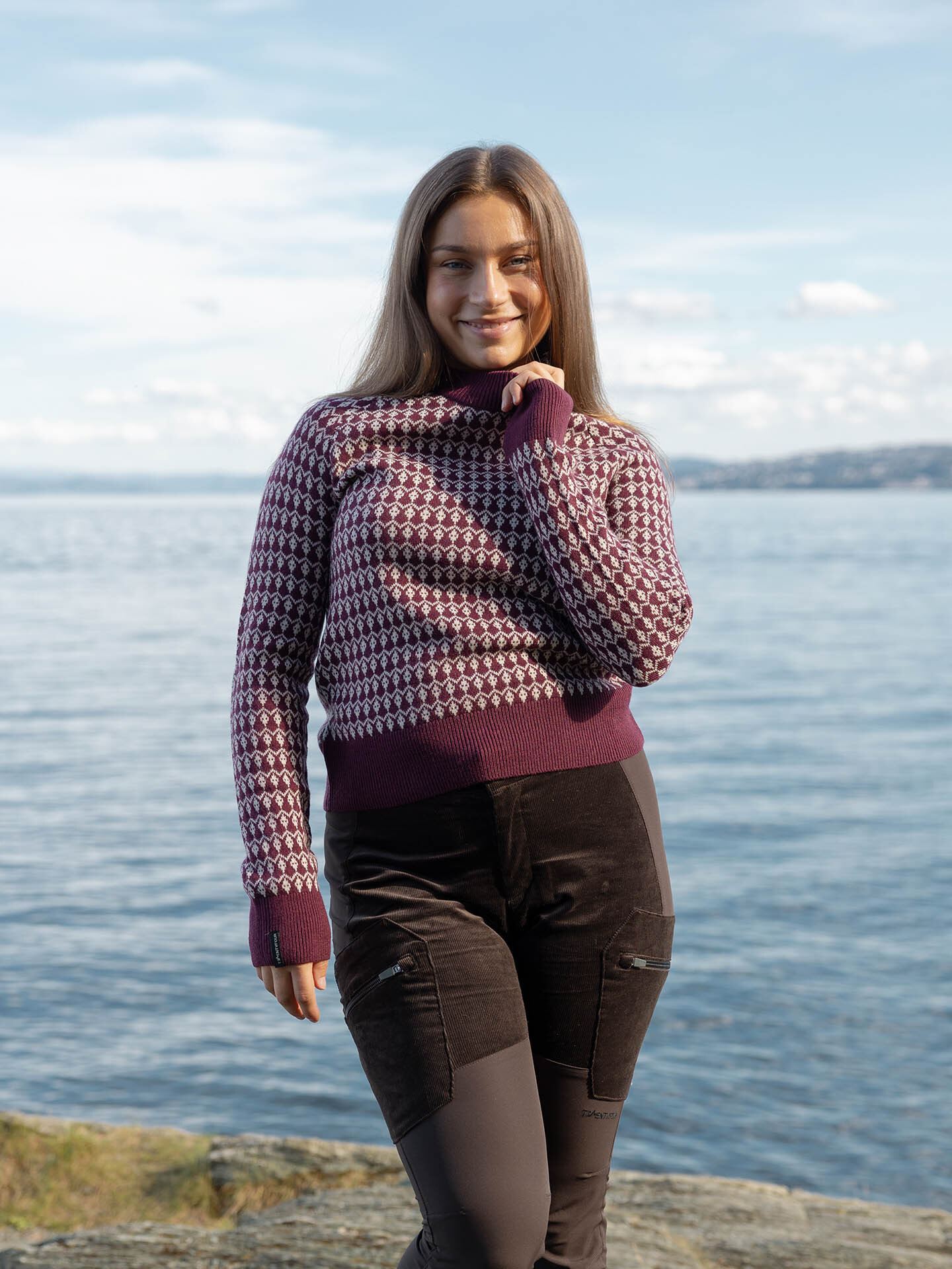 Twentyfour Aurora Ullgenser Burgunder