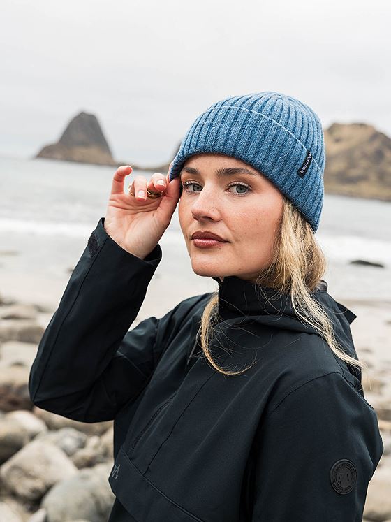 Twentyfour Mode Ari Lue Marine