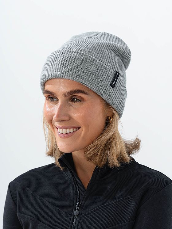 Twentyfour Aurora Varm Lue Lys Grå