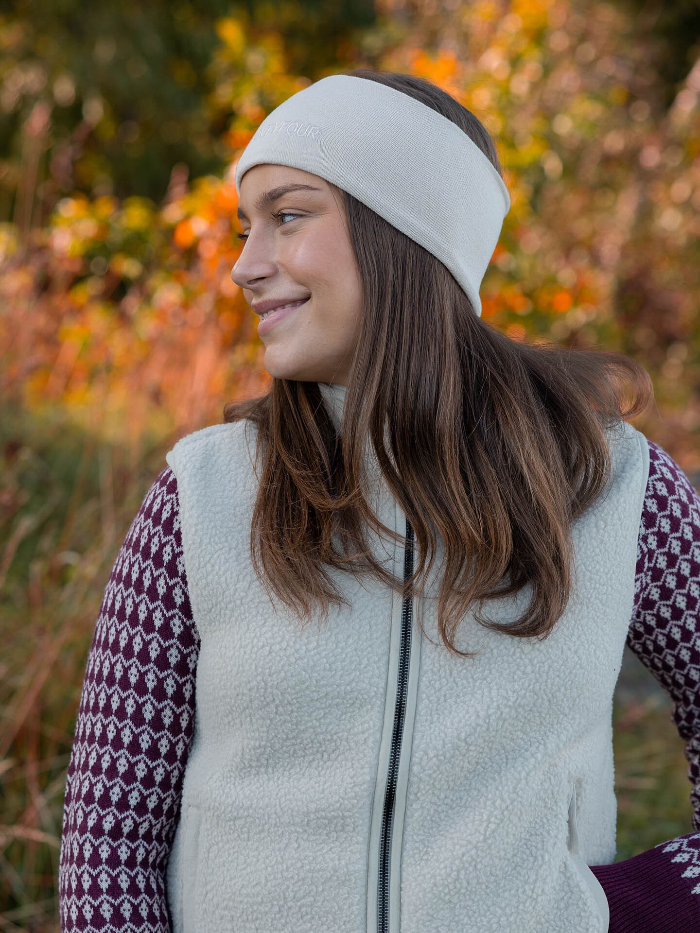 Twentyfour Aurora Basic Pannebånd Gråhvit