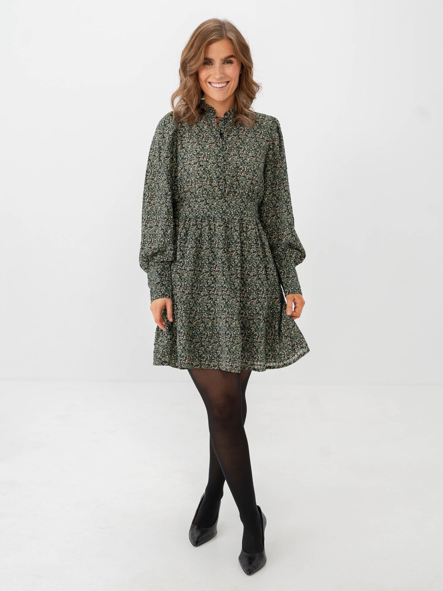 Vero Moda Aware Noelle Long Sleeve High Neck Short Dress Black All Over Print Leona