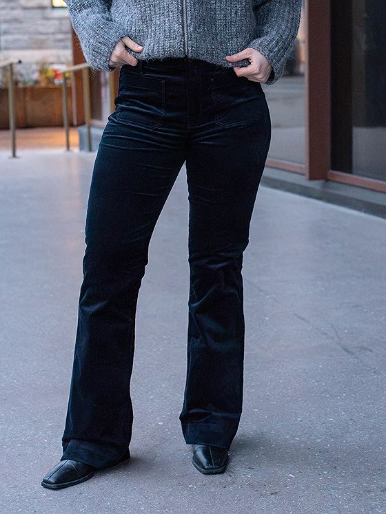 Wrangler Flare Velour Dark Navy