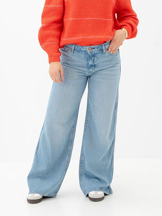 Wrangler World Wide Betty Blue
