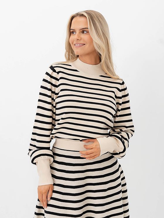 Y.A.S Fonny Long Sleeve Knit Pullover Birch Black Stripes