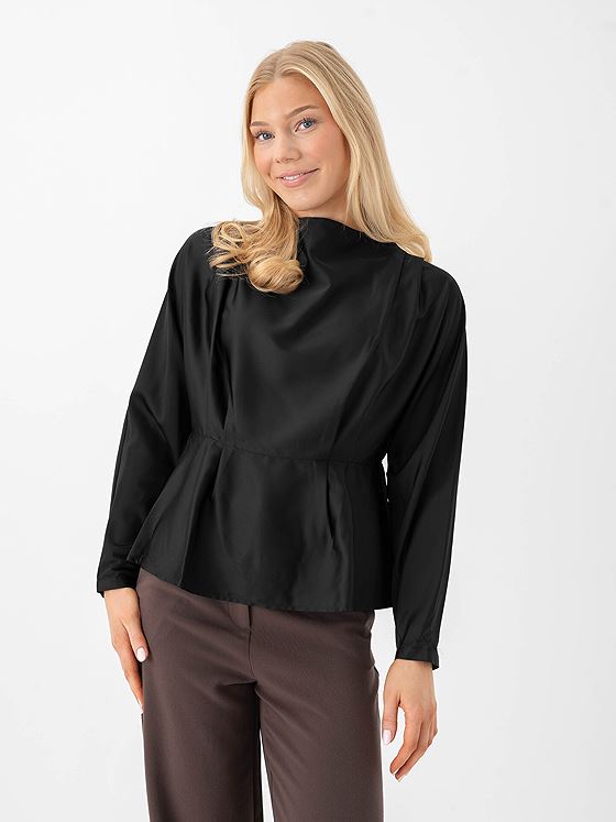 Y.A.S Yera Long Sleeve Top Black