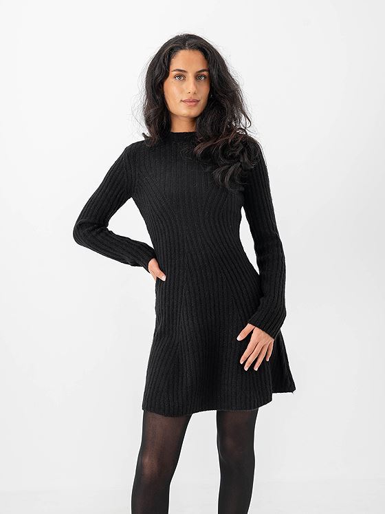 Y.A.S Dolly Long Sleeve Knit Dress Black