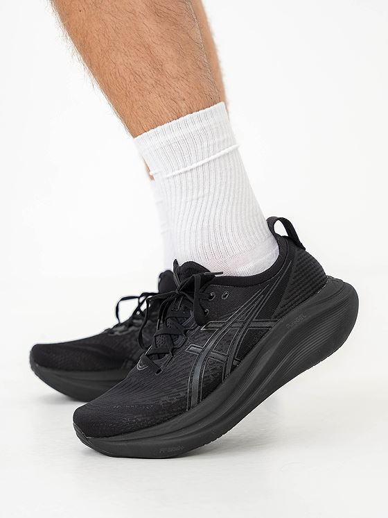 ASICS Gel-Nimbus 27 Black / Graphite Grey