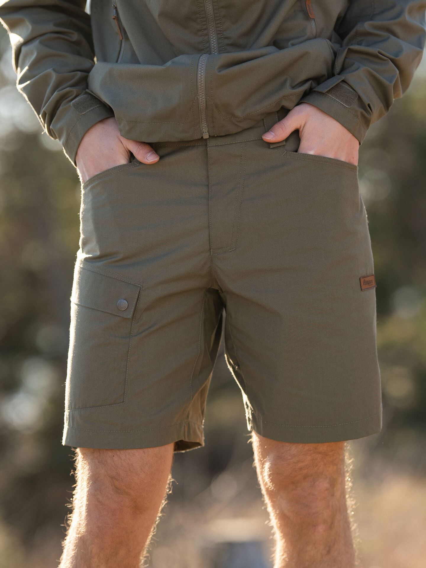 Bergans Nordmarka Leaf Light Shorts Men Green Mud