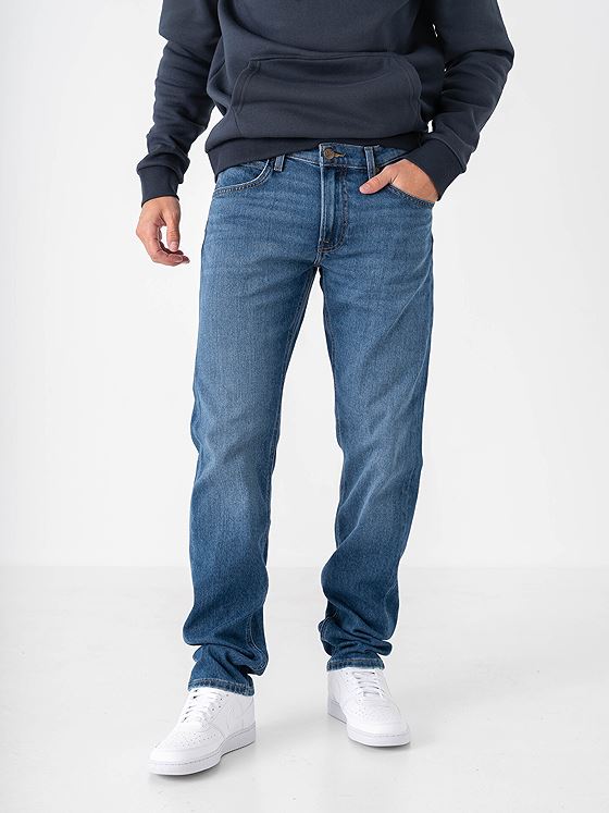 Lee Daren Zip Fly Carson