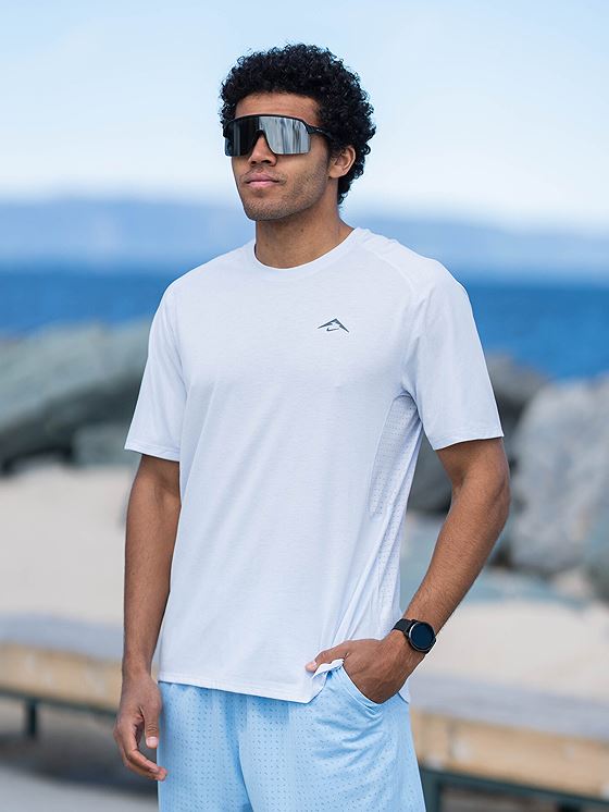 Nike Dri-Fit ADV Solar Chase Short Sleeve Running Top Football Grey / Black