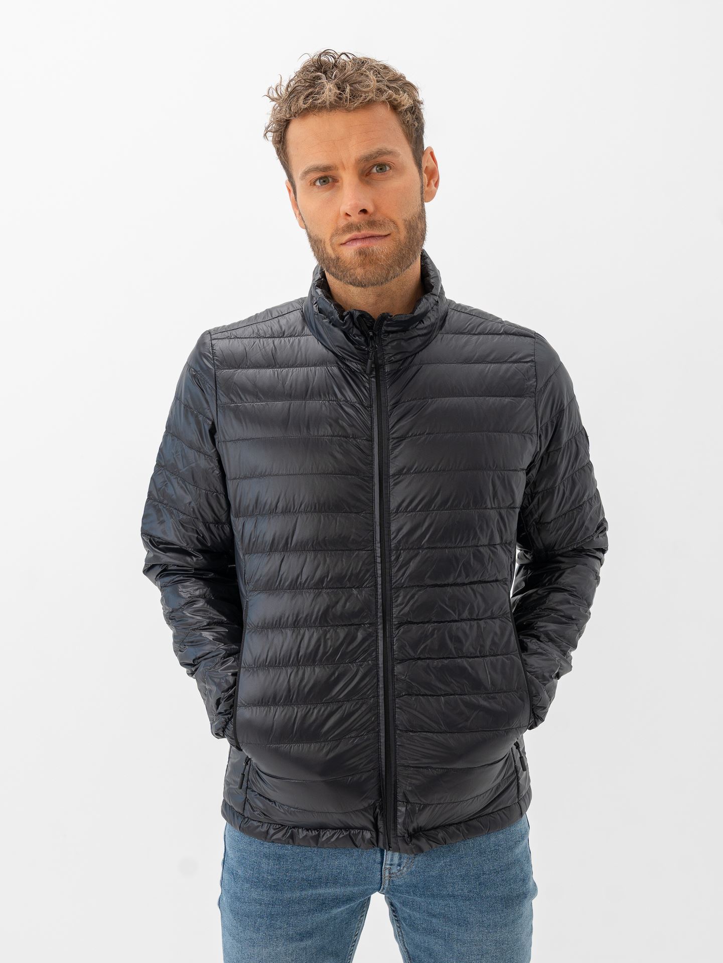 Twentyfour Venture Lett Dunjakke Sort