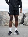 Under Armour Launch 7" 2-in-1 Shorts Black / Reflective Silver