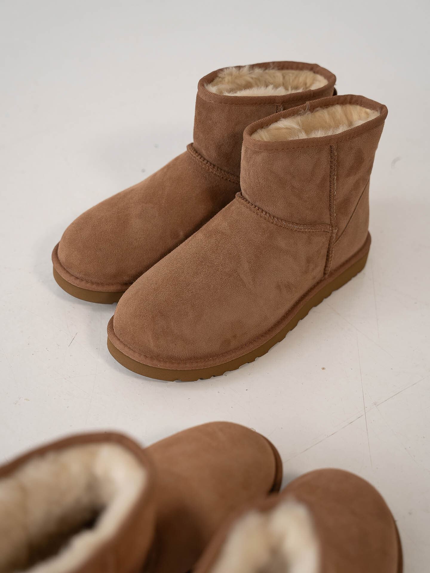 UGG Classic Mini Chestnut