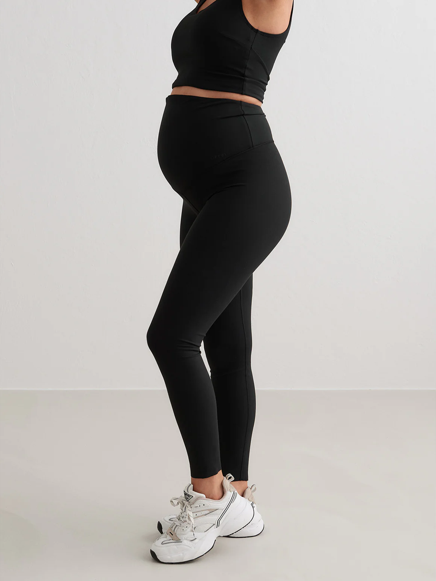 Aim'n Sense Maternity Tights Black