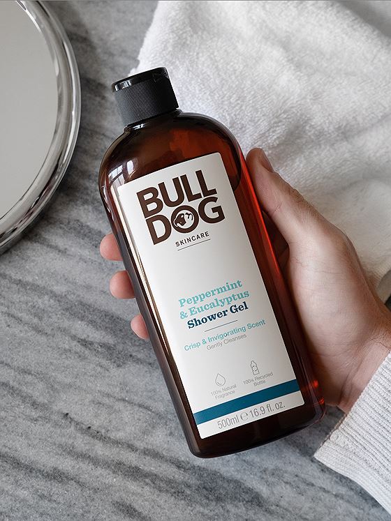 Bulldog Peppermint & Eucalyptus Shower Gel 500 ml Hvit