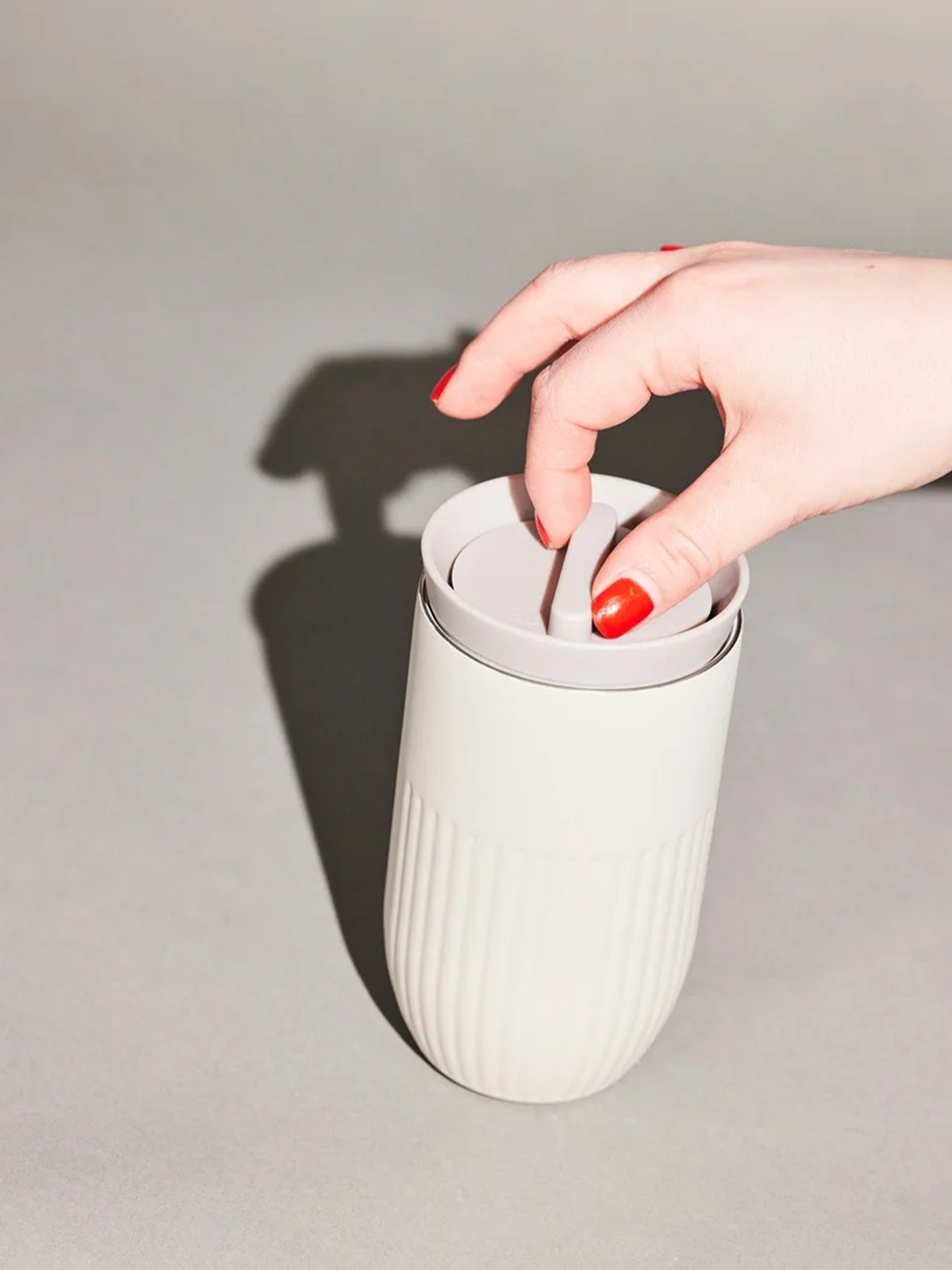 Sagaform Tova termokopp Beige Beige Pantone Warm gray 3C