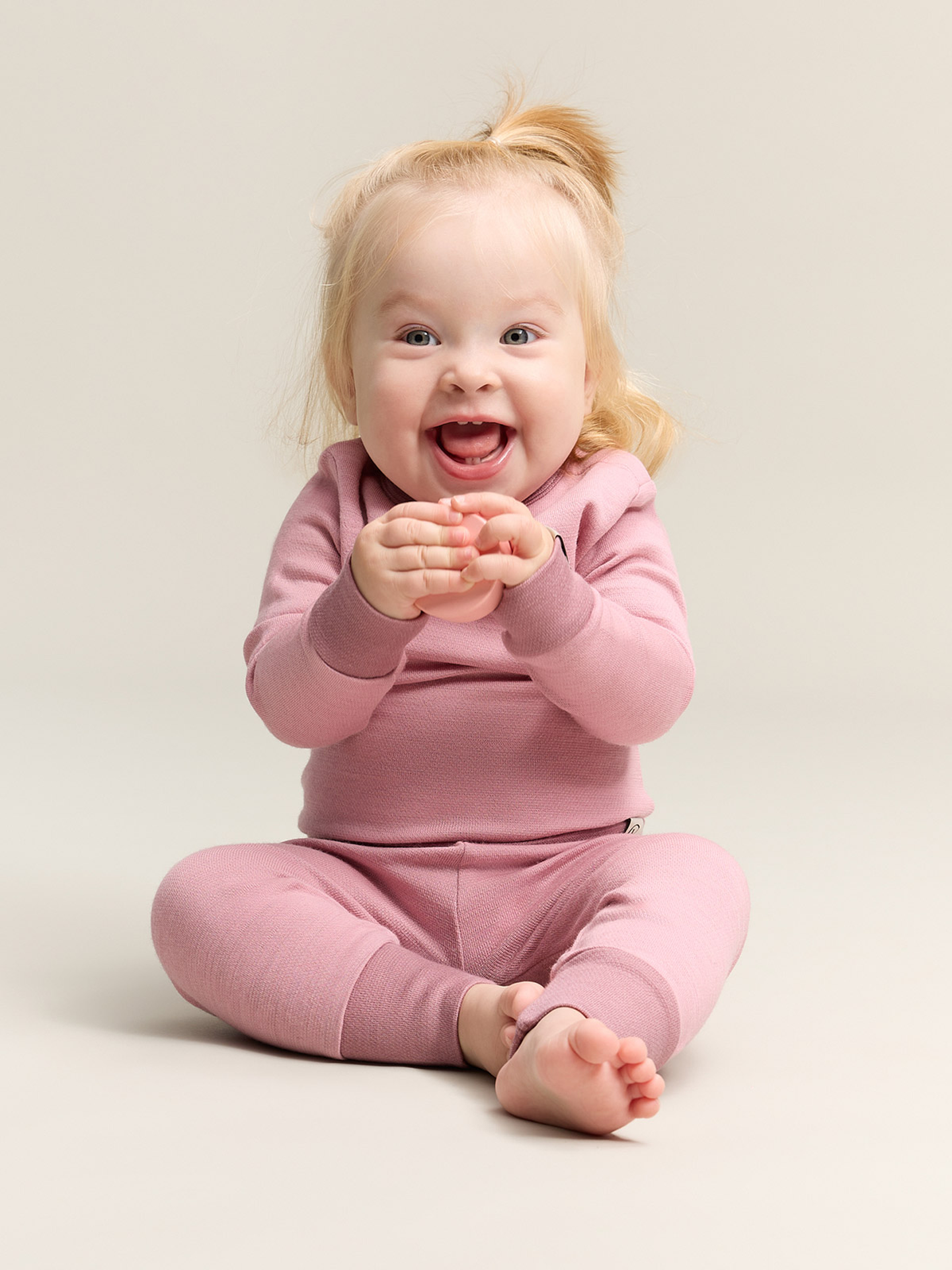 Gullkorn Grana Ull Body Tåkerosa