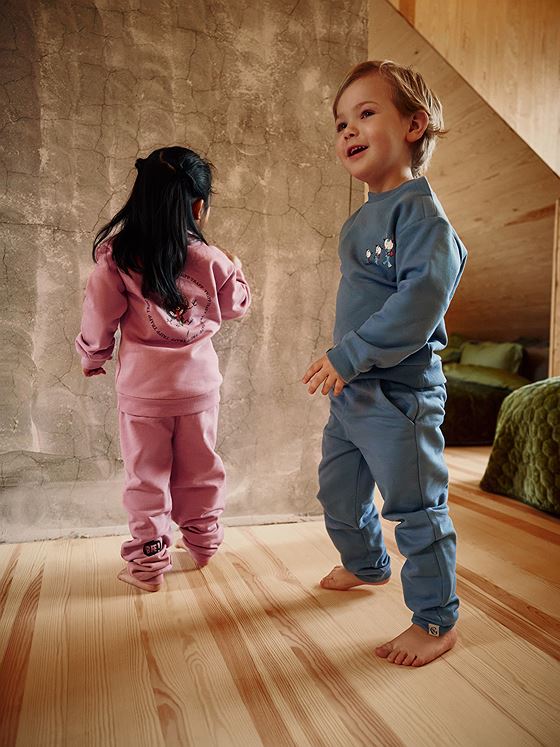 Gullkorn Bukkene Joggedress Takeblå