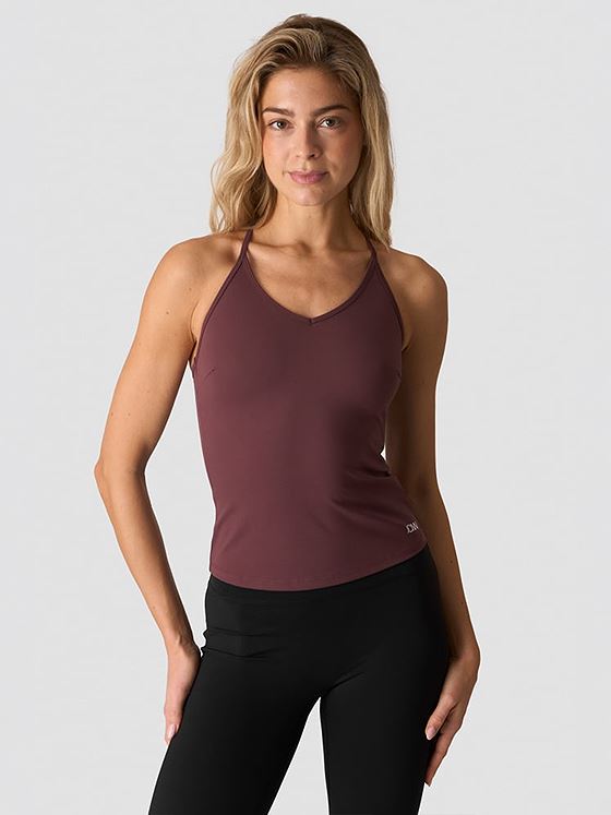 ICIW Nimble Strappy Tank Top Dull Berry Red