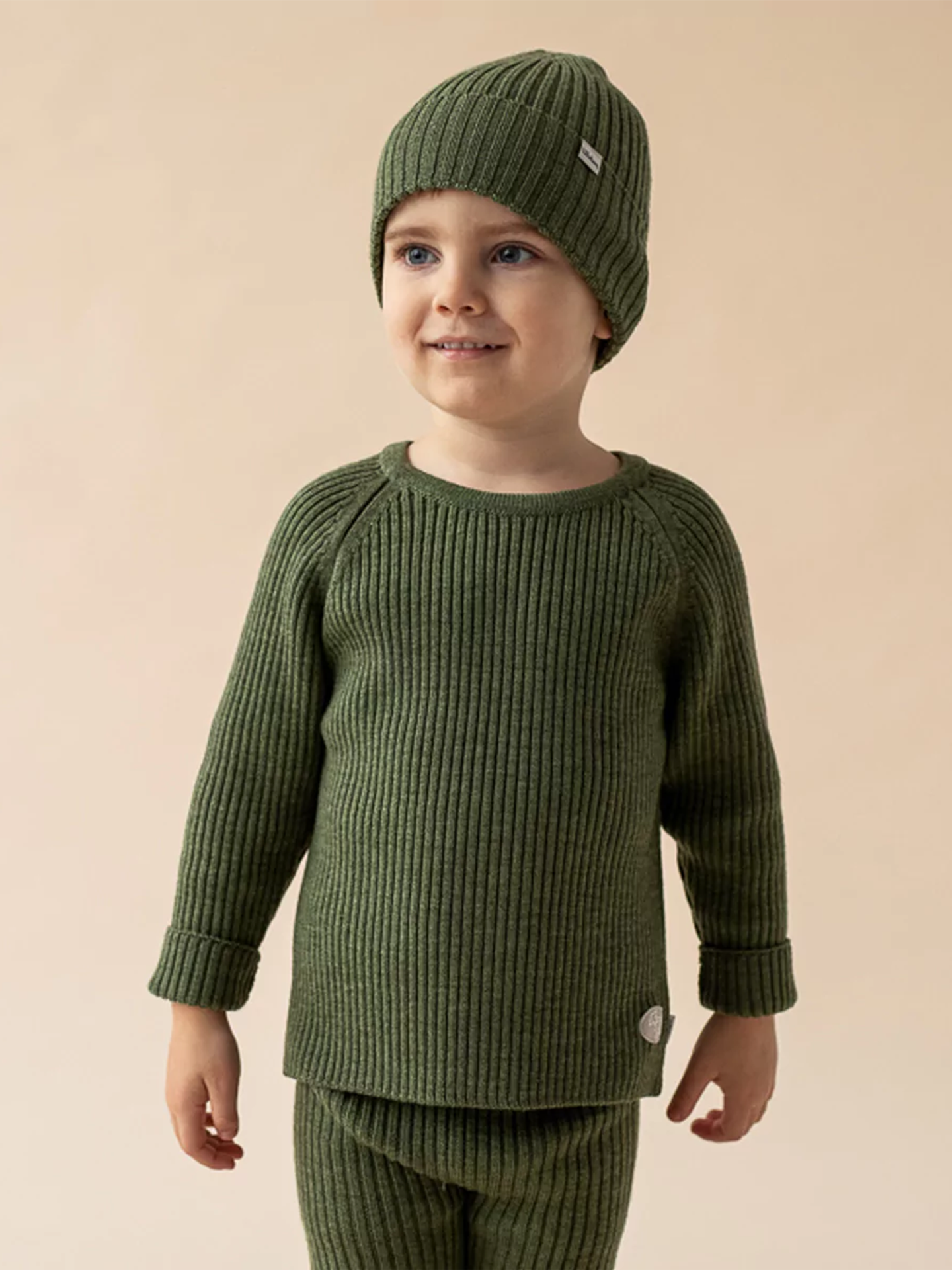 Lillelam Genser Ribb Oliven